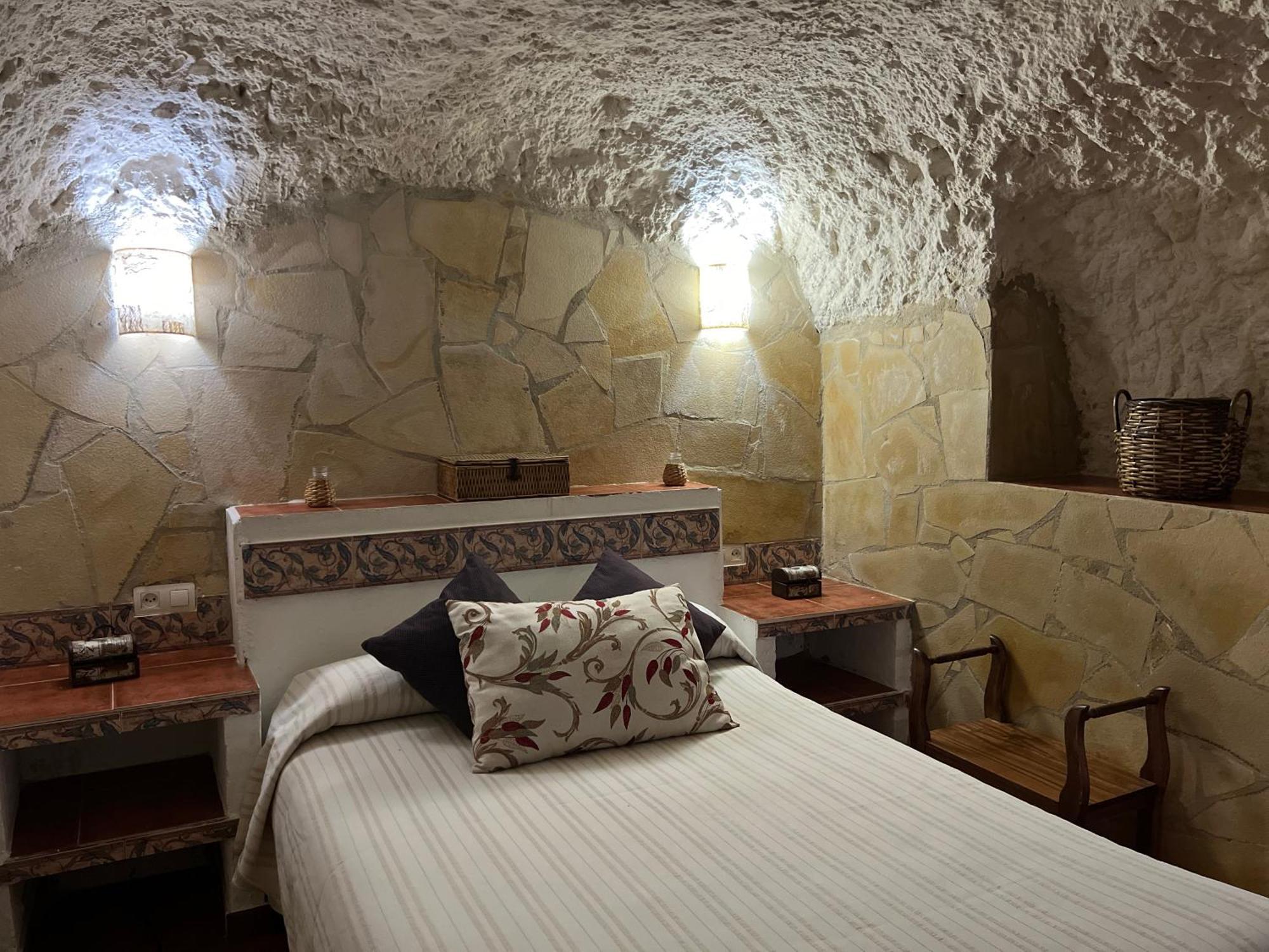 Casas Rurales Maribel - Complejo El Tejar - Apartamentos Con Jacuzzi En Alcala Del Jucar Casas del Cerro Buitenkant foto